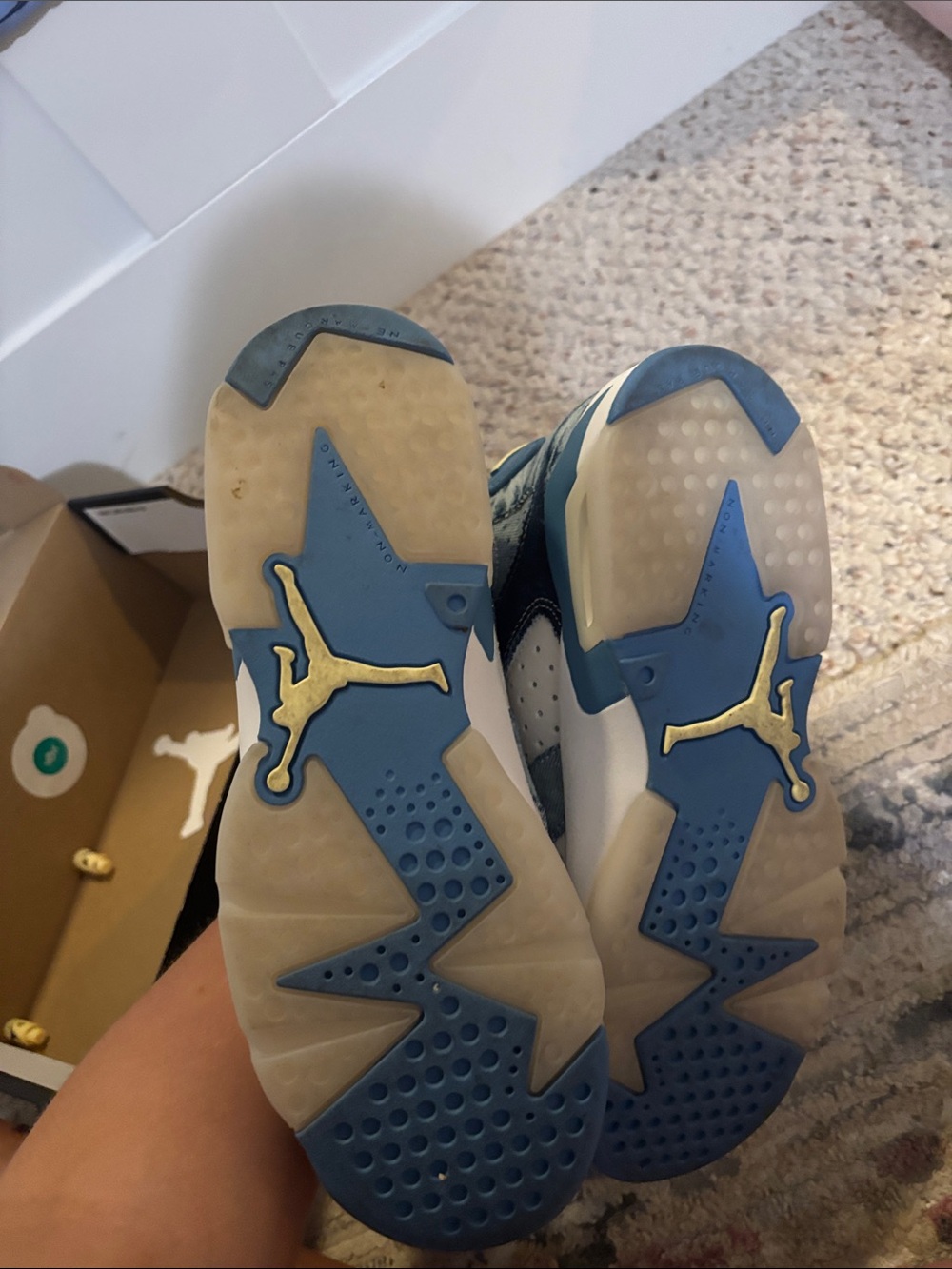 air Jordan 6 Retro (GS) Denim-Style Blue and White Sneakers - Picture 5 of 6